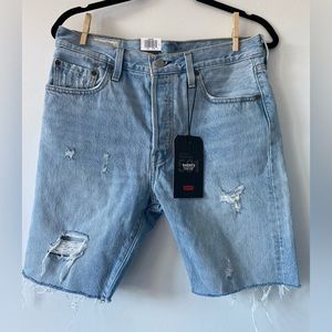 LEVI’S high rise denim shorts